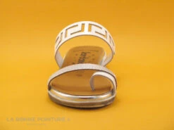 Jordana 3466 Blanc - Tong Femme Avec Passe Orteil 9 Jordana 3466 Blanc - Tong Femme Avec Passe Orteil -Chaussures Séries Magasin cd24607c73b9e66c561f35ea11d5d5ef img 0362.jpg 160468