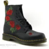Dr. Martens Dr Martens 1460 VONDA Black 24722001 - Bottine Noire - Roses Rouges 1 Dr. Martens Dr Martens 1460 VONDA Black 24722001 - Bottine Noire - Roses Rouges -Chaussures Séries Magasin cd24607c73b9e66c561f35ea11d5d5ef img 3729.jpg 151721