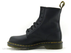 Dr. Martens Dr Martens 1460 VONDA Black 24722001 - Bottine Noire - Roses Rouges -Chaussures Séries Magasin cd24607c73b9e66c561f35ea11d5d5ef img 3731.jpg 151723